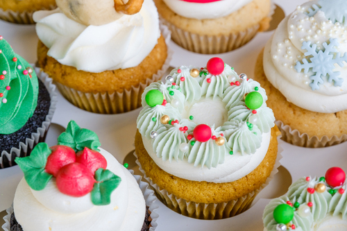 Seasonal Christmas Cupcakes
