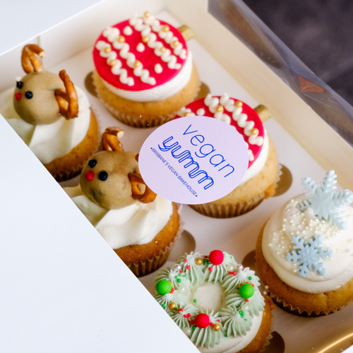 Seasonal Gluten-free Christmas Cupcakes