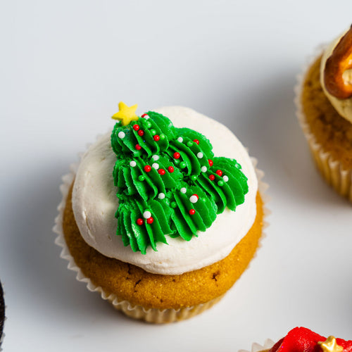 Seasonal Gluten-free Christmas Cupcakes