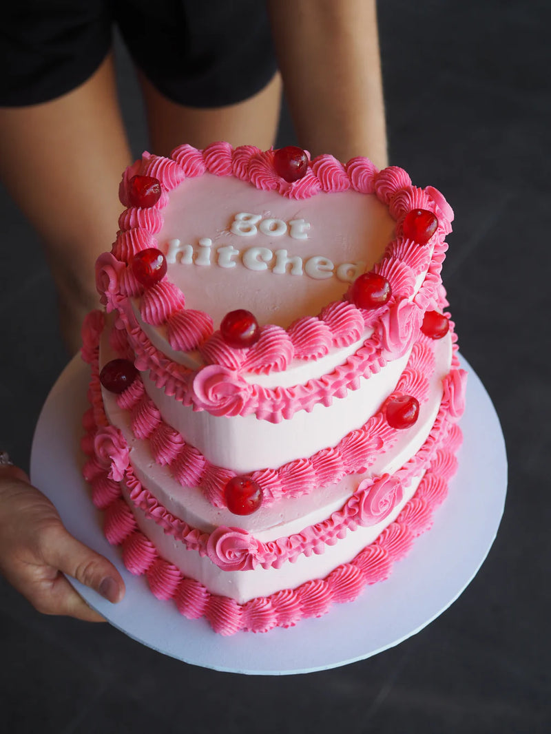 Vintage Cake Form - Image 1