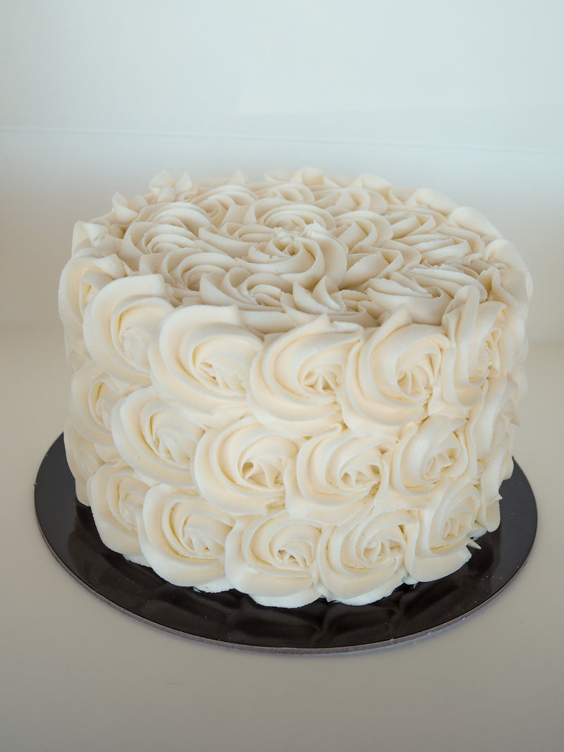 White Rosette Cake - Image 3